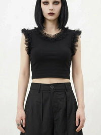 Ruffle Edge Crop Top – Casual Minimal Goth-SimpleModerne