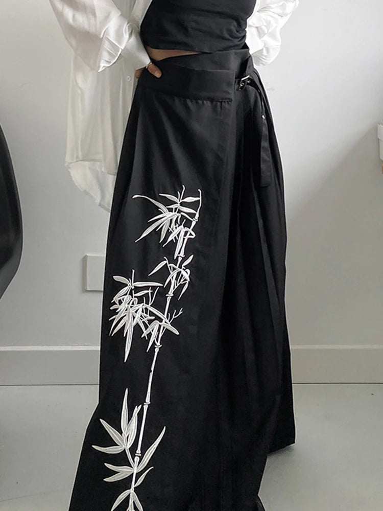 Casual Minimal Goth Embroidery Skirt-SimpleModerne