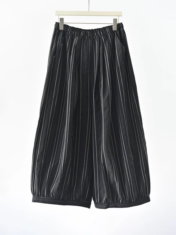 Black Striped-SimpleModerne