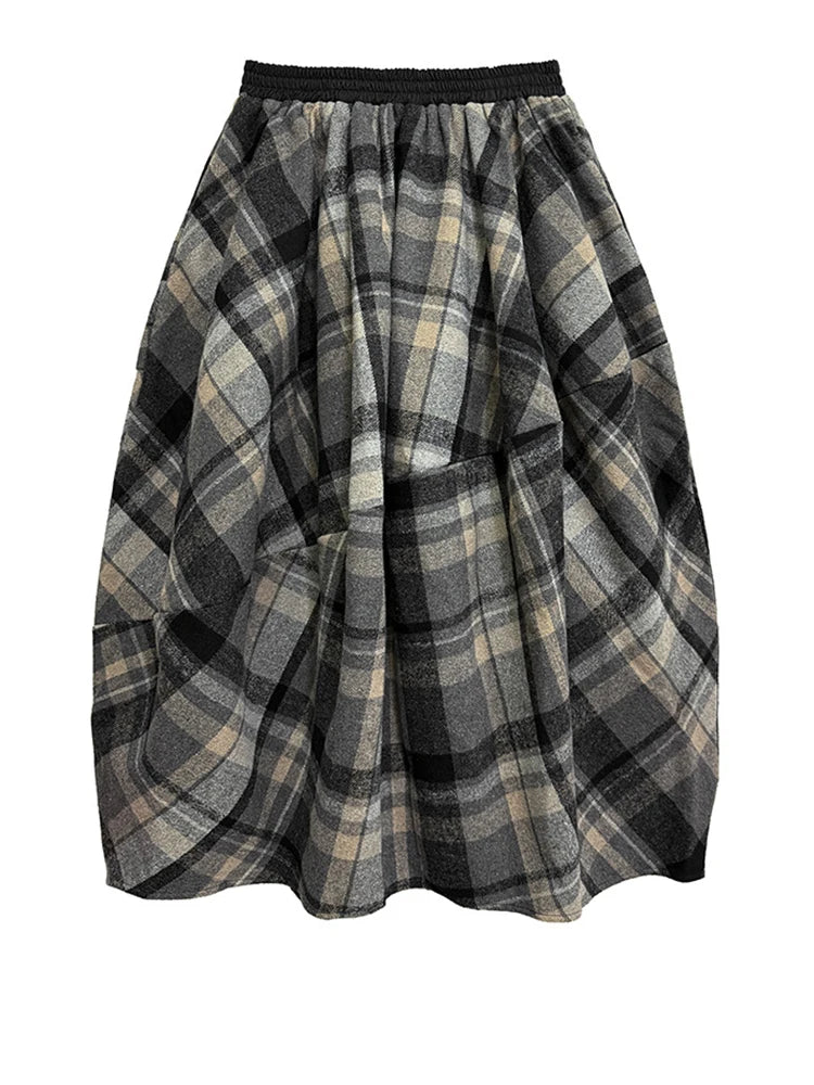 Plaid Balloon Skirt — Dark Gray Check-SimpleModerne