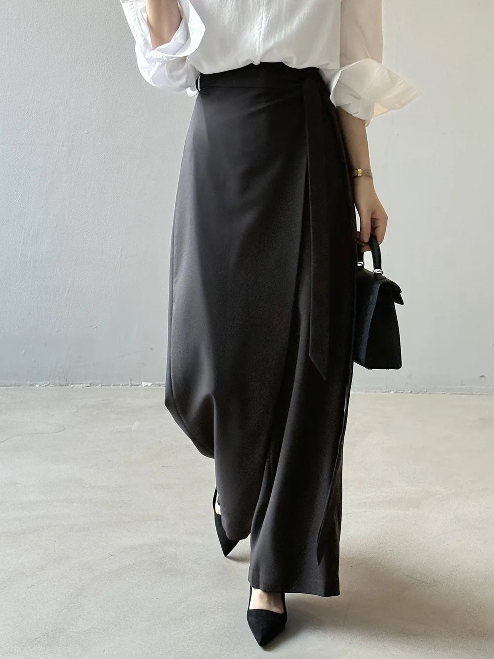 Shadow Wrap Trousers – Dusk Grey / Black-SimpleModerne