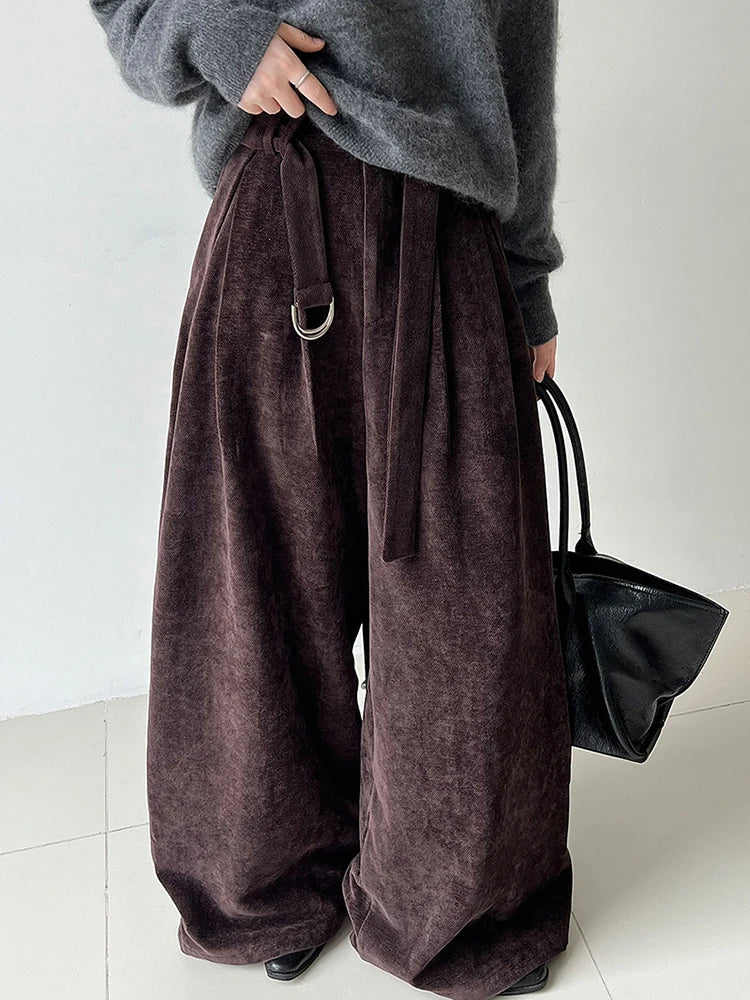 High-Waist Velvet Wide-Leg Trousers – Black / Coffee