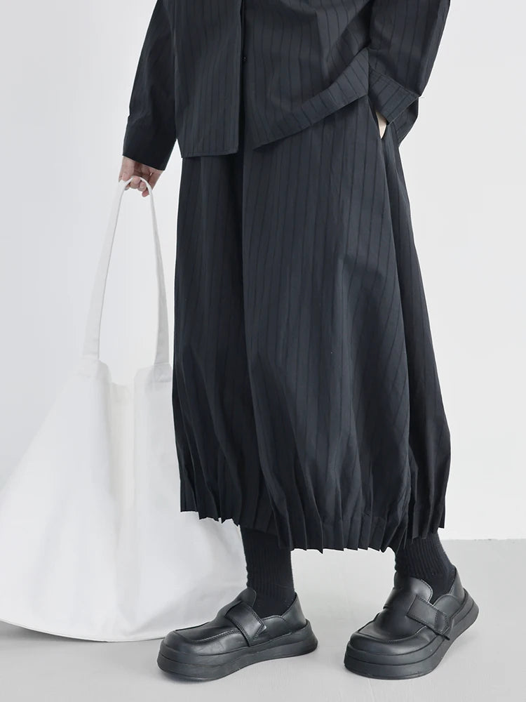 Pleated Balloon Trousers – Minimal Goth Black