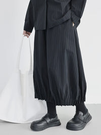 Pleated Balloon Trousers – Minimal Goth Black