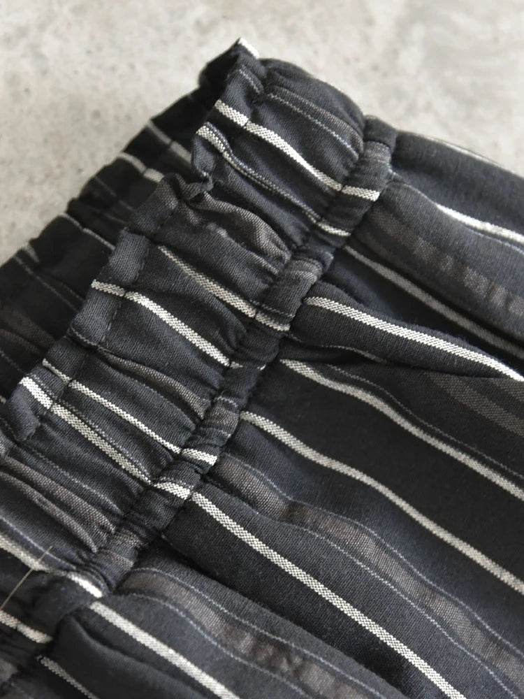 Black Striped-SimpleModerne
