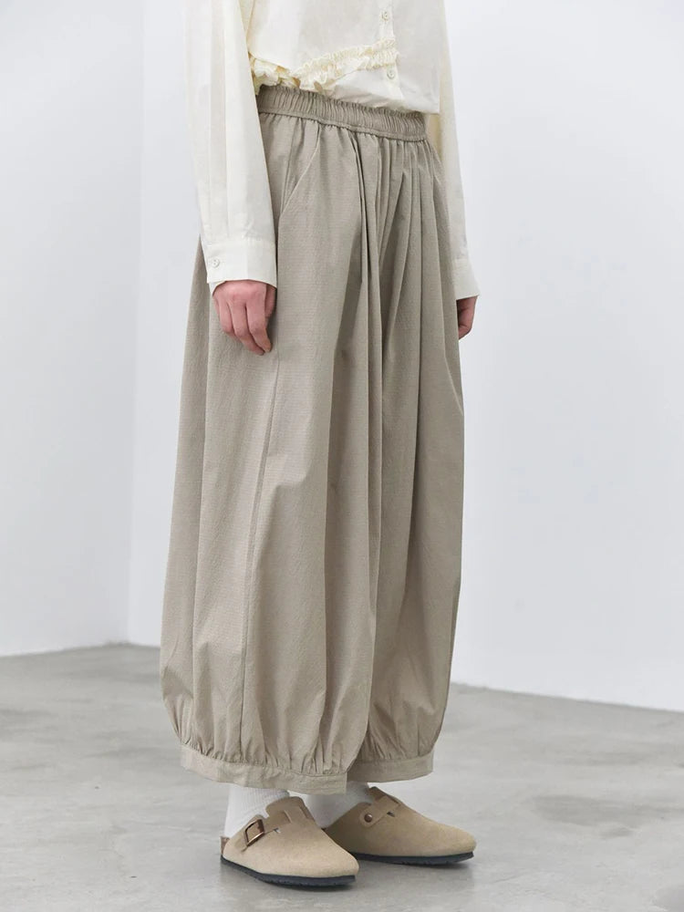 Relaxed Balloon Trousers – Soft Khaki-SimpleModerne