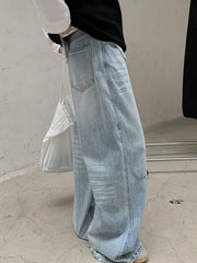 Wide-Legged Light Wash Jeans-SimpleModerne