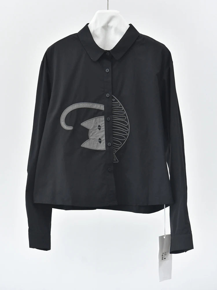 Simple Moderne Black Graphic Blouse – Minimal Cat Motif Button-Up Shirt-SimpleModerne