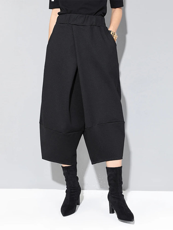 Casual Edge Sculpted Cropped Trousers
