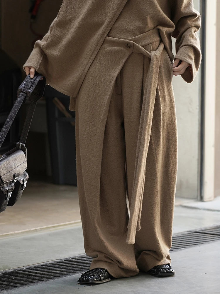 Soft Draped Wide-Leg Trousers – Khaki-SimpleModerne