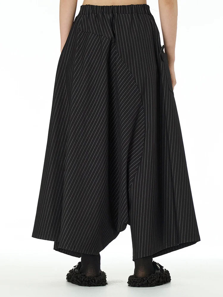 Deep Harem Capri Trousers – Pinstripe-SimpleModerne
