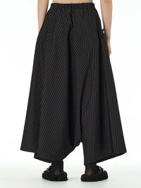 Deep Harem Capri Trousers – Pinstripe-SimpleModerne
