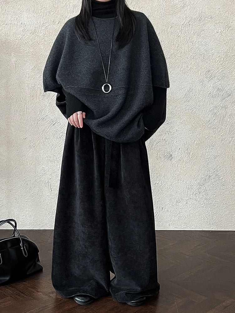 High-Waist Velvet Wide-Leg Trousers – Black / Coffee