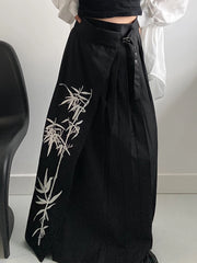 Casual Minimal Goth Embroidery Skirt-SimpleModerne