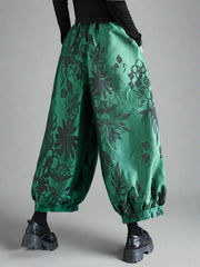 Elegant Floral Lantern Pants in Green with Pocket Detail – Relaxed Fit for Modern Style-SimpleModerne
