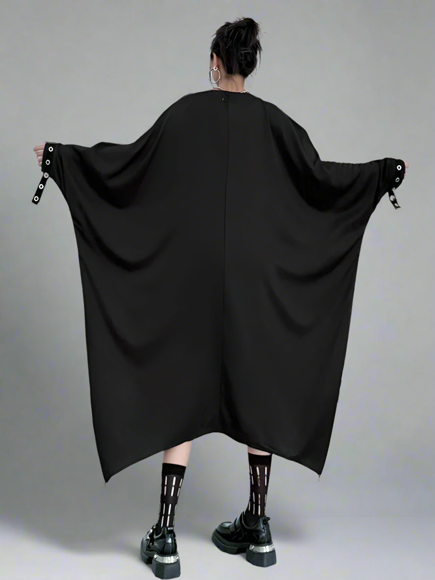 Oversized Rivet-Trim Pullover Dress – Punk-Inspired Cocoon Fit