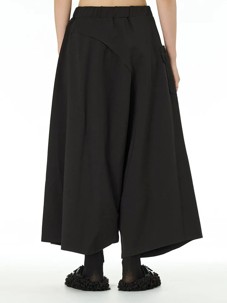 Deep Harem Capri Trousers – Black-SimpleModerne