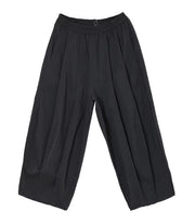 Bold Design Balloon Trousers with Relaxed Fit and Pleated Details