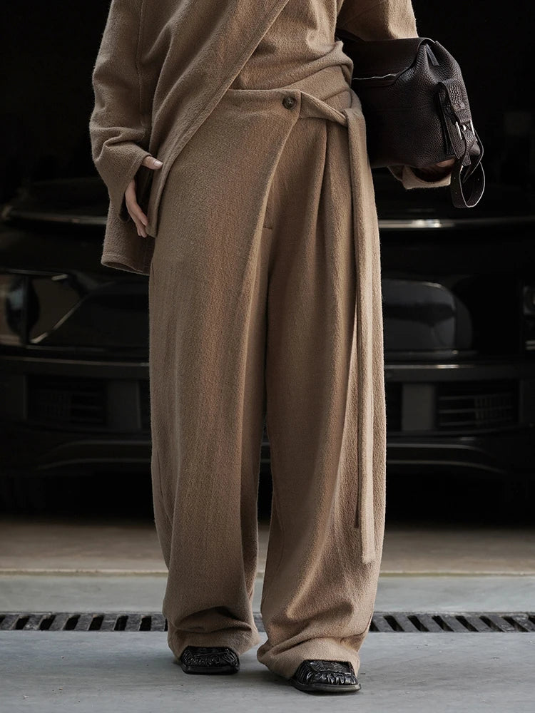 Soft Draped Wide-Leg Trousers – Khaki-SimpleModerne