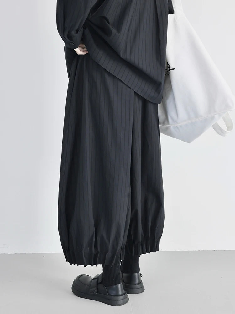 Pleated Balloon Trousers – Minimal Goth Black
