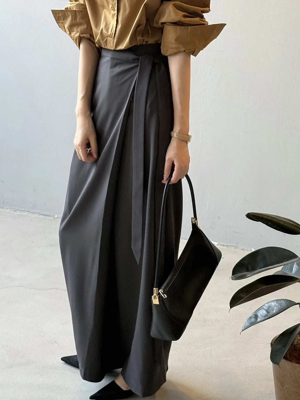 Shadow Wrap Trousers – Dusk Grey / Black-SimpleModerne