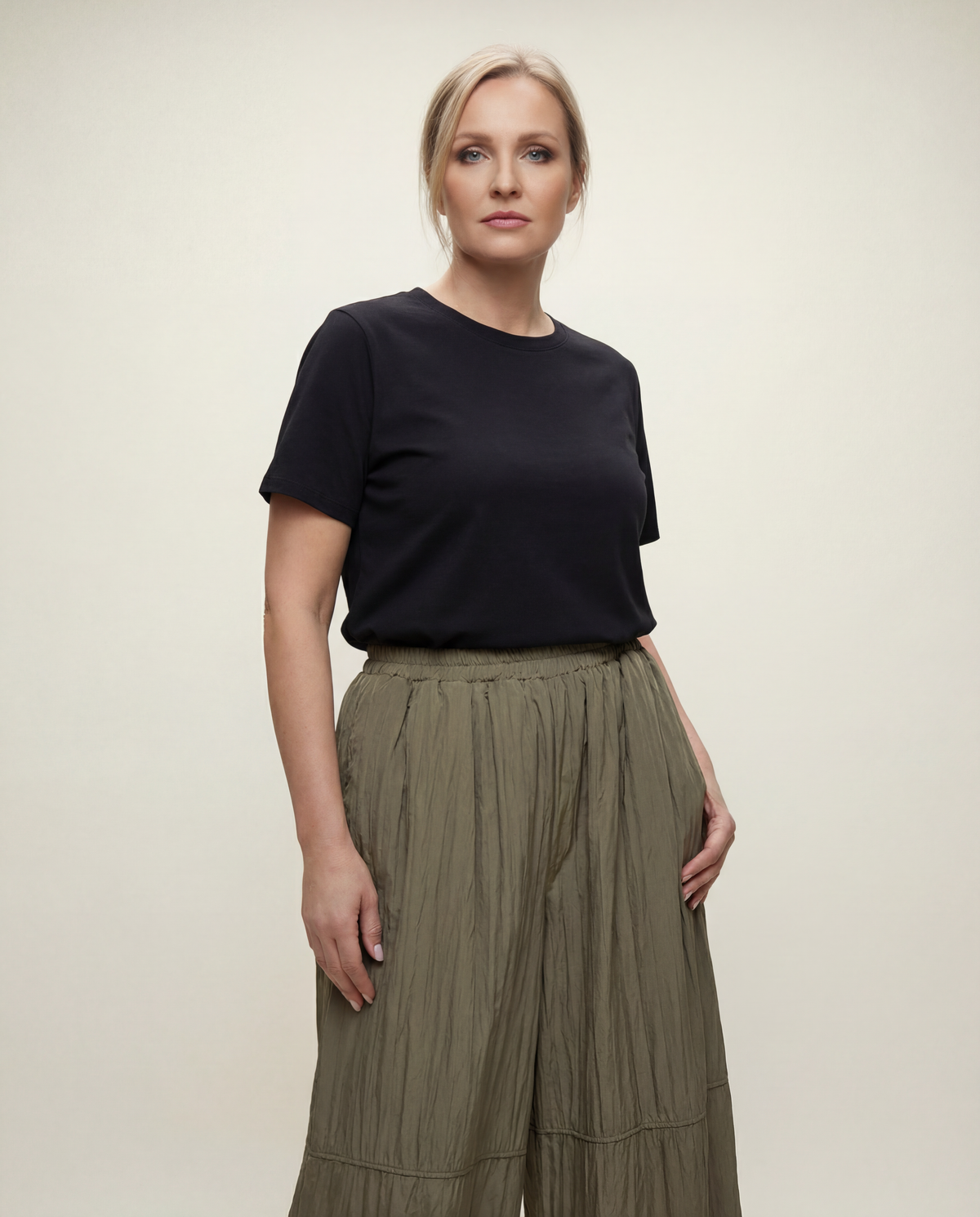 Textured Wide-Leg Trousers-SimpleModerne