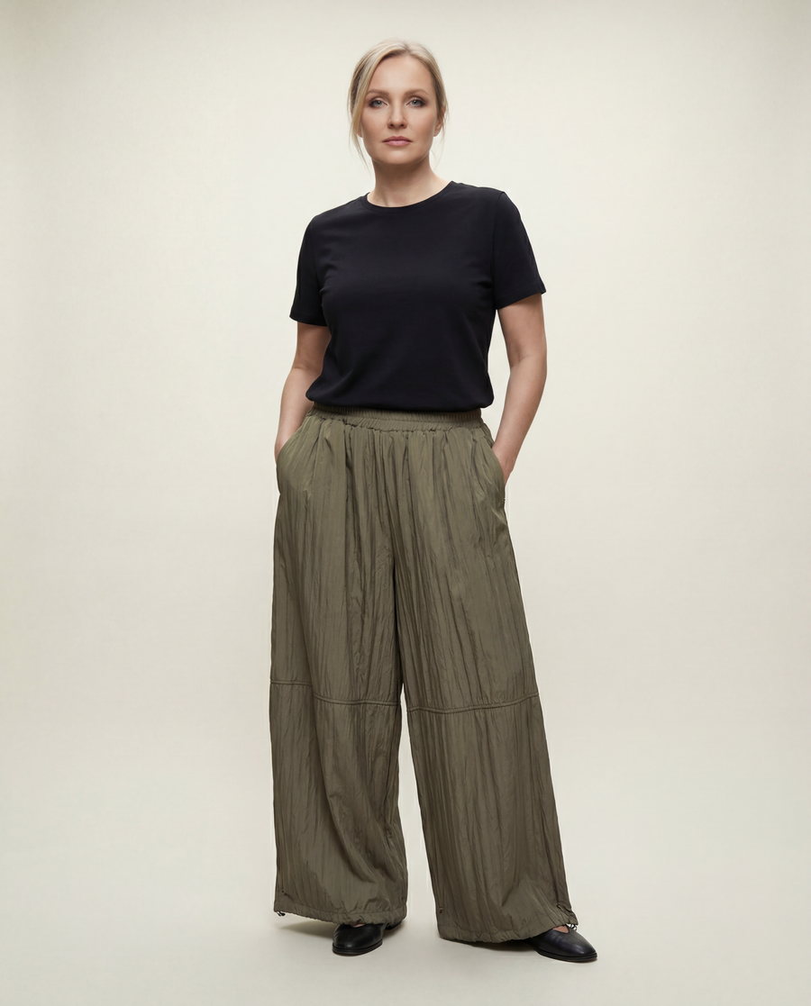 Textured Wide-Leg Trousers-SimpleModerne