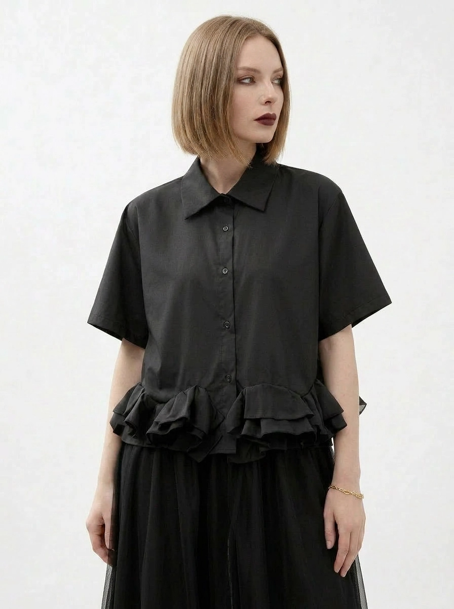 Minimalist Goth Ruffle Hem Shirt – Structured Casual Edge Top-SimpleModerne