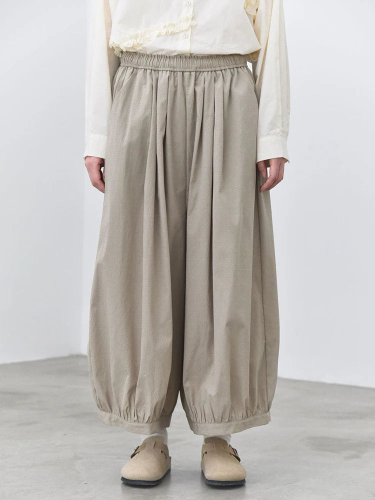 Relaxed Balloon Trousers – Soft Khaki-SimpleModerne
