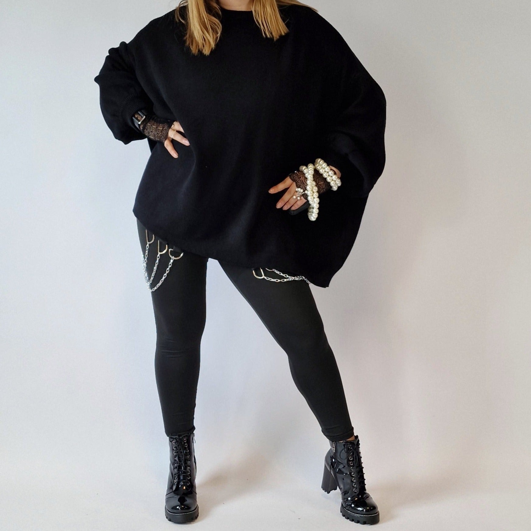 Urban Meets Urban Super Oversized Knitted Sweatshirt-SimpleModerne