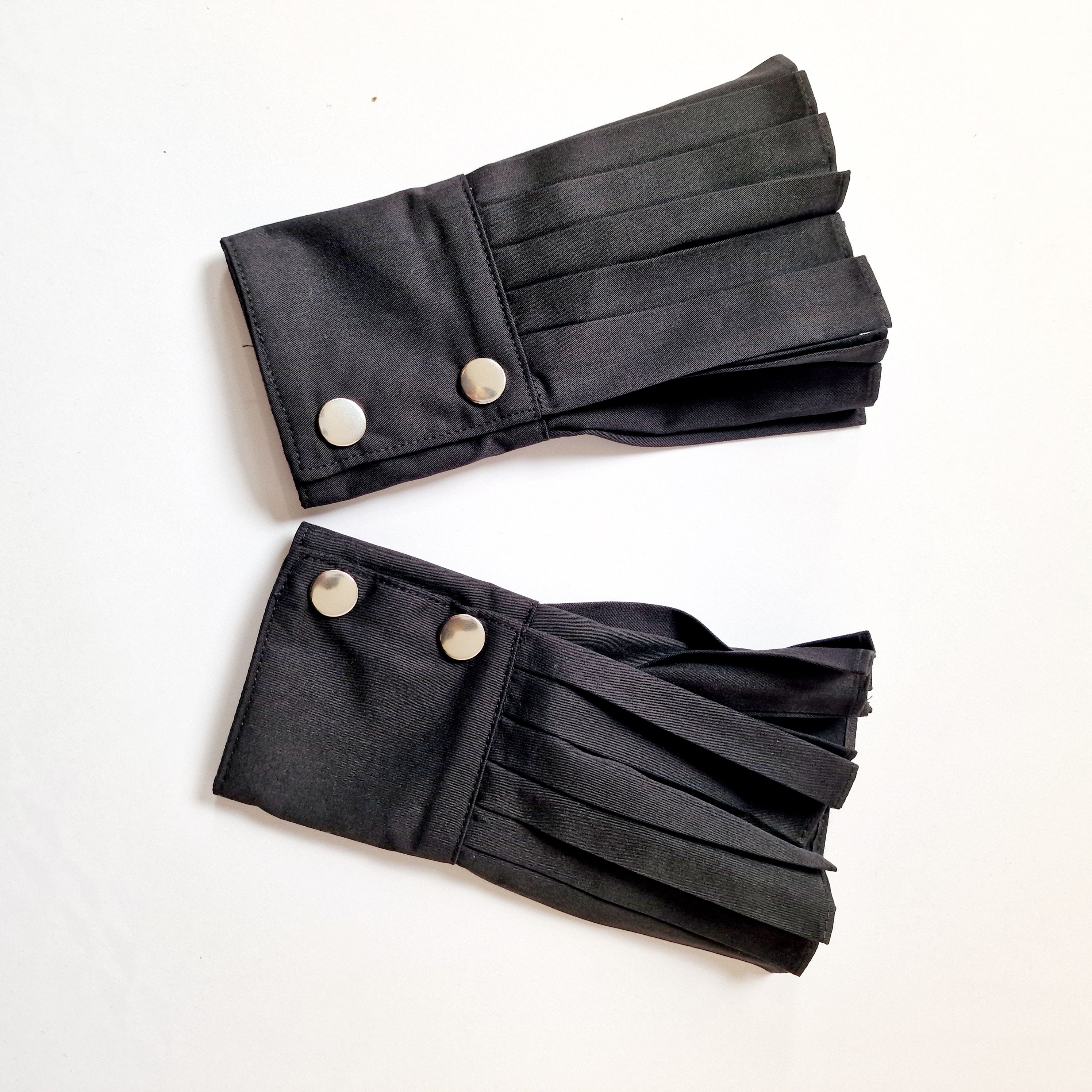 Punky Pleated Cuffs-SimpleModerne