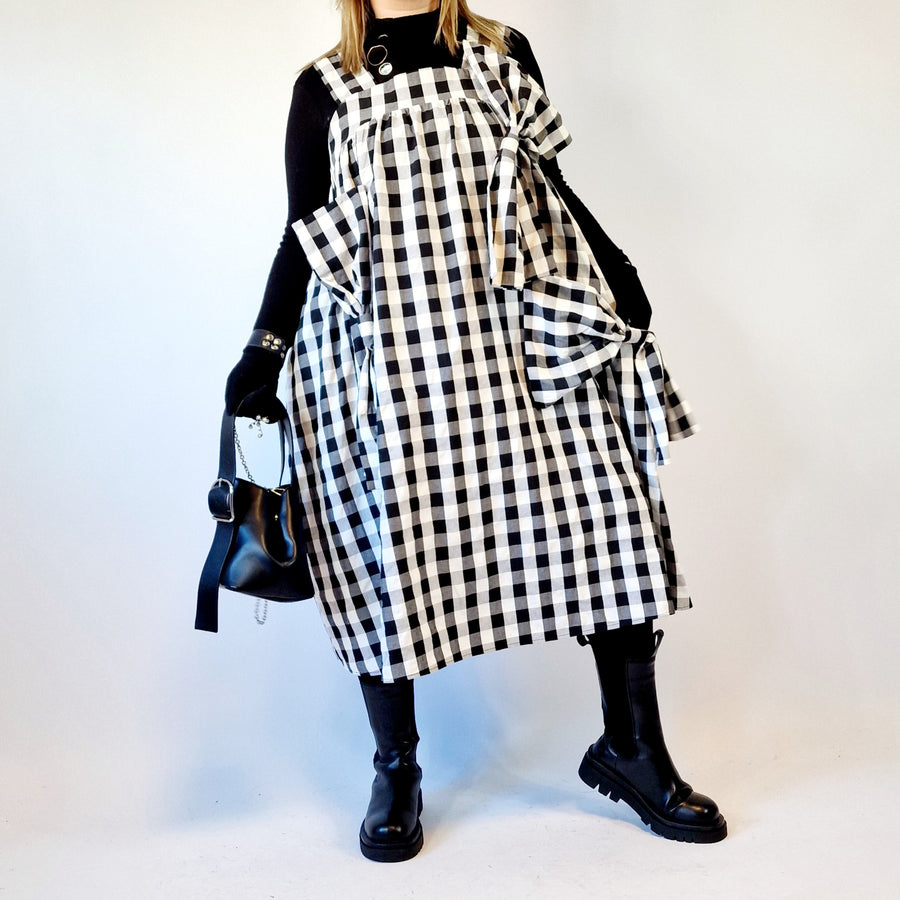 Jazz Up Oversize Fit Bell Shaped Dress-SimpleModerne