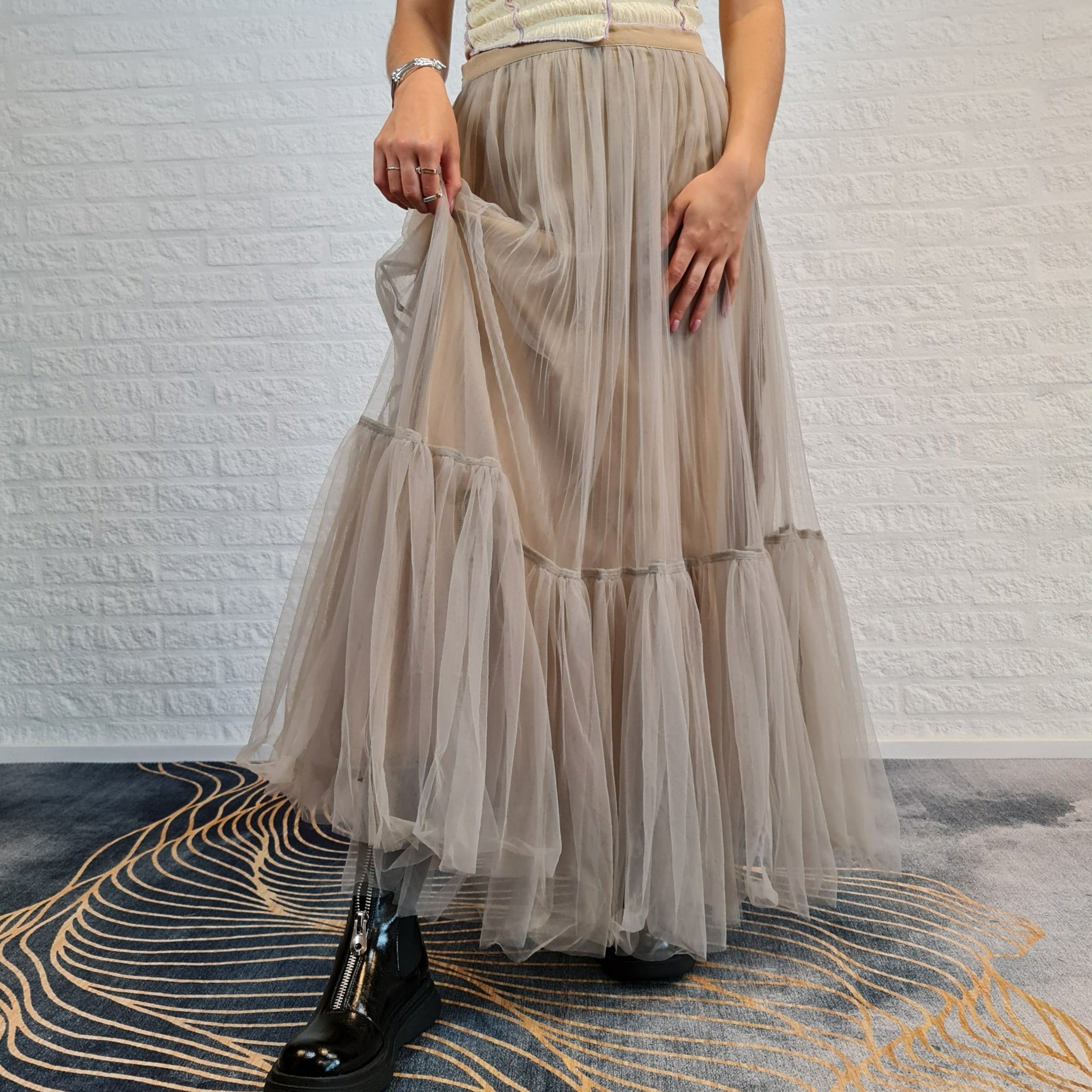 Lulijumi Maxi Layered Skirt-SimpleModerne