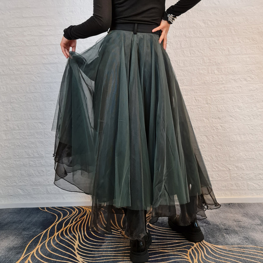 Casual Minimal Goth Rukas Layered Tulle Skirt-SimpleModerne