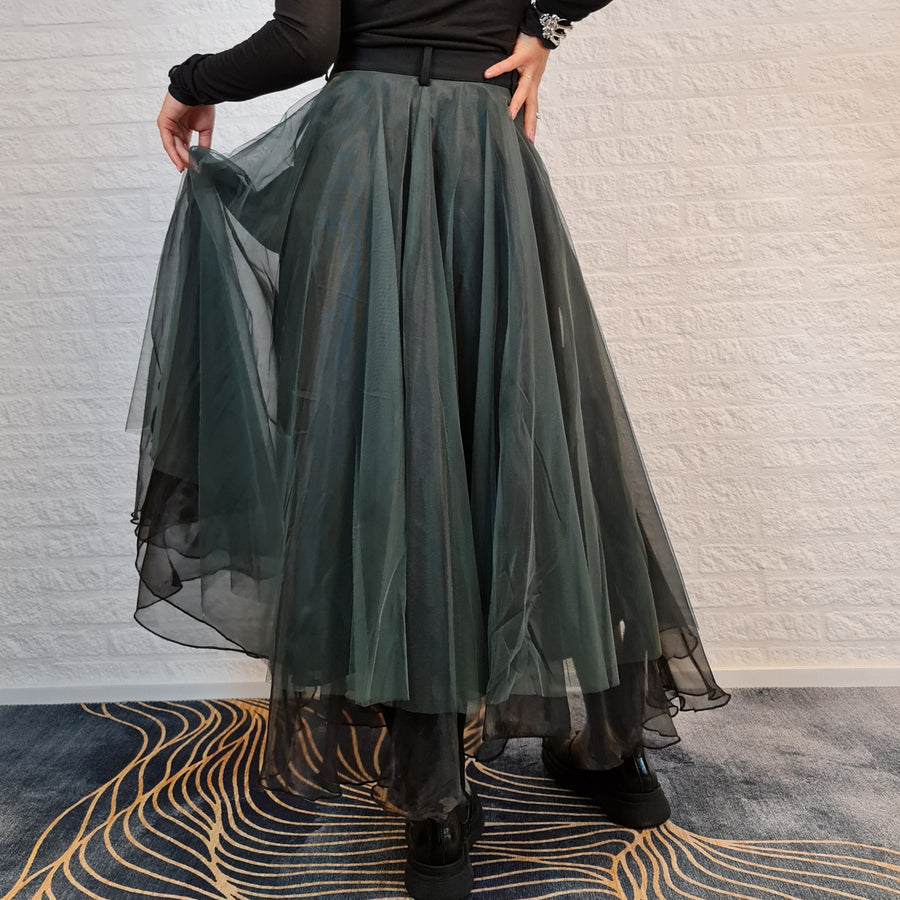 Casual Minimal Goth Rukas Layered Tulle Skirt-SimpleModerne